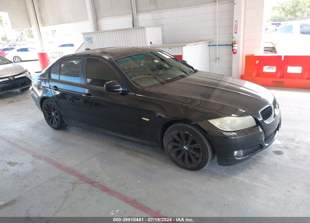 2011 BMW 328I VIN: WBAPH7C58BE851831