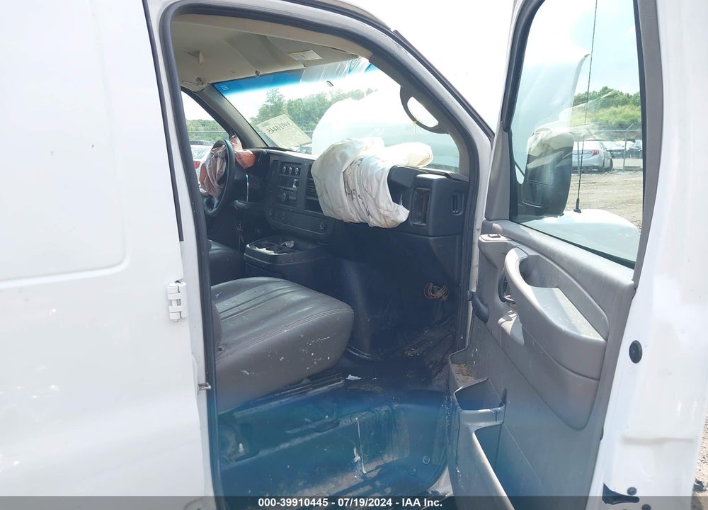2014 GMC SAVANA 2500 WORK VAN VIN: 1GTW7GCA1E1175894