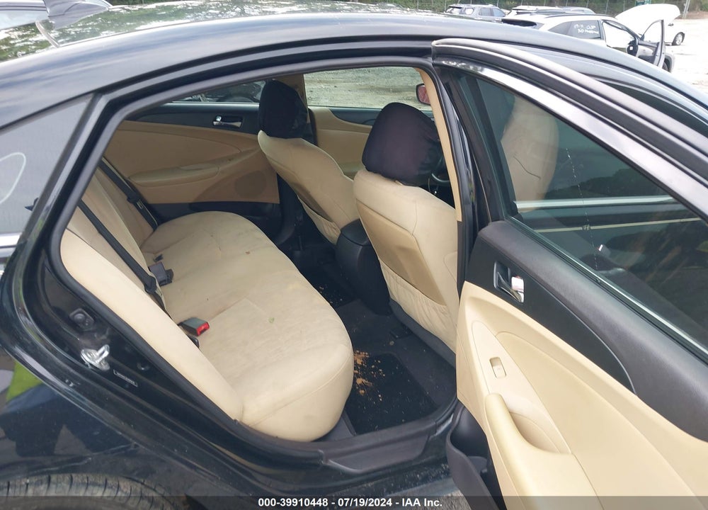 2013 HYUNDAI SONATA VIN: 5NPEB4AC3DH682638