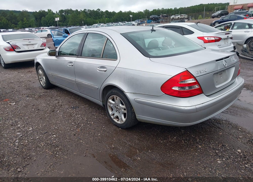 2003 MERCEDES-BENZ E 320 VIN: WDBUF65J13X098552