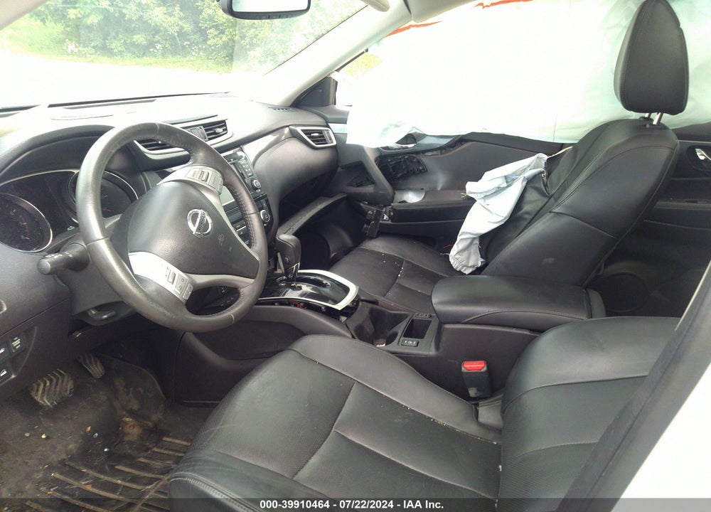 2015 NISSAN ROGUE VIN: 5N1AT2MV1FC772412