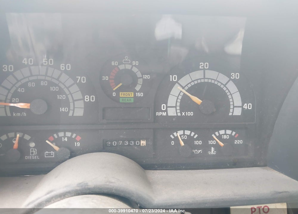 1993 GMC TOPKICK C7H042 VIN: 1GDM7H1J3PJ504688