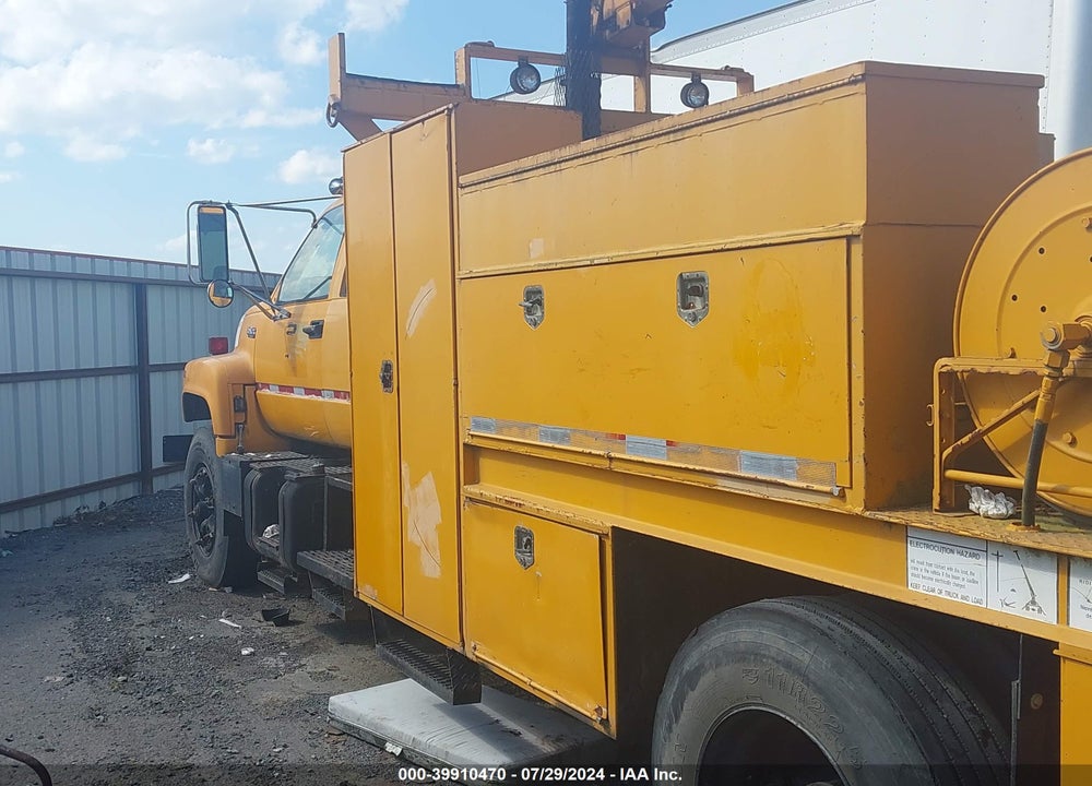 1993 GMC TOPKICK C7H042 VIN: 1GDM7H1J3PJ504688