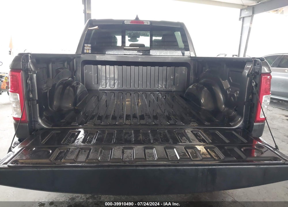 2020 RAM 1500 BIG HORN 4X4 5'7 BOX VIN: 1C6SRFFT4LN133099