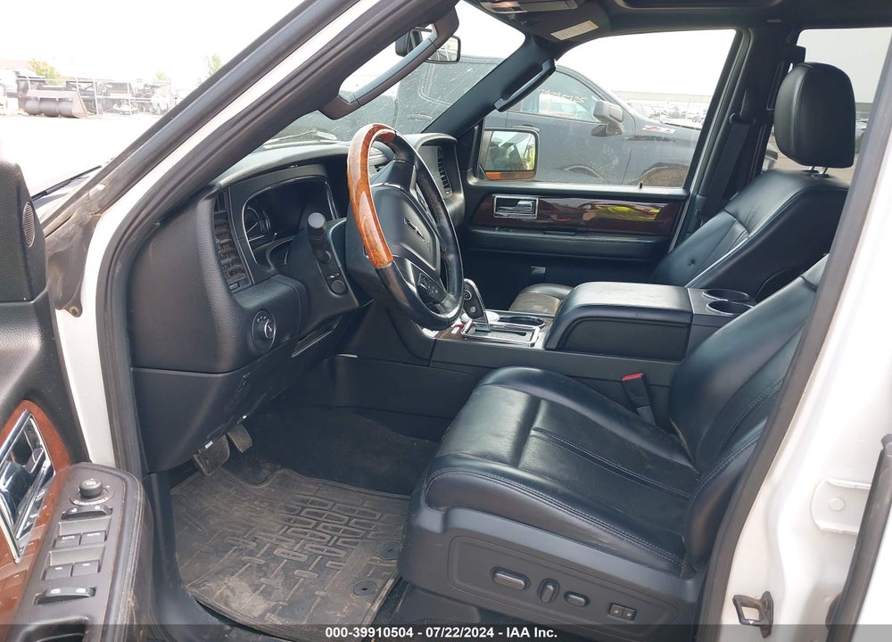 2017 LINCOLN NAVIGATOR SELECT VIN: 5LMJJ2JT3HEL08888