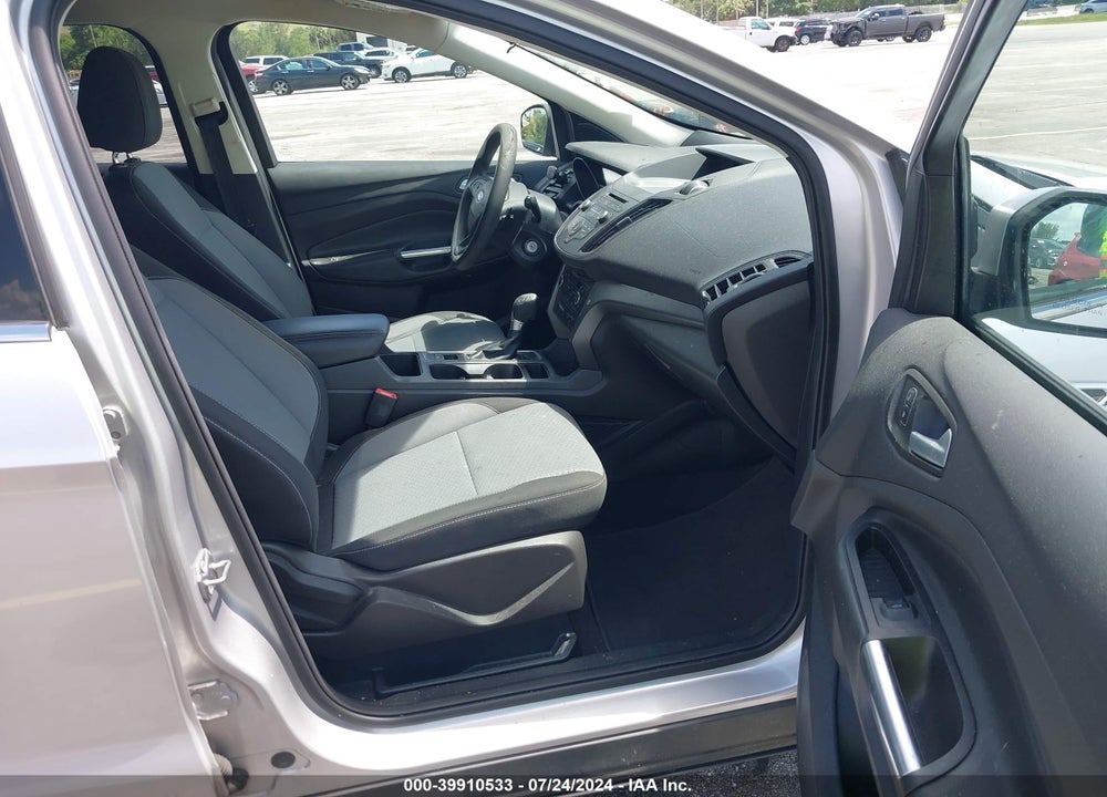 2017 FORD ESCAPE SE VIN: 1FMCU0GDXHUA19620