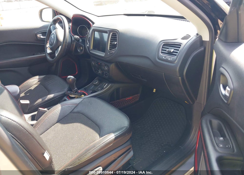 2021 JEEP COMPASS VIN: 3C4NJDDB5MT564418