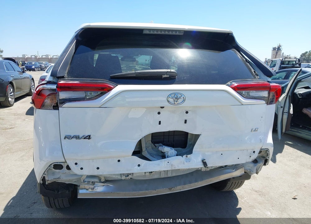 2021 TOYOTA RAV4 LE VIN: 2T3H1RFV5MC160143
