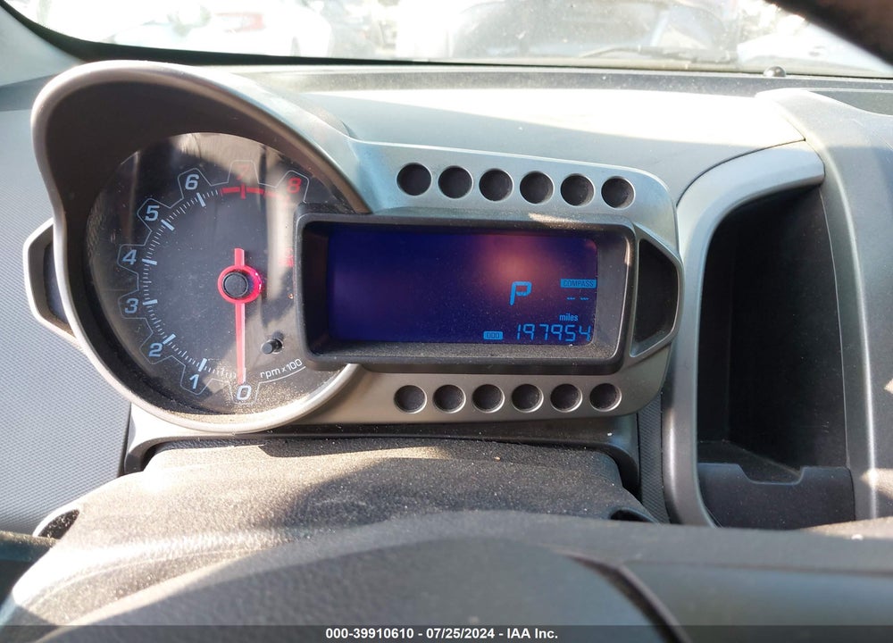 2015 CHEVROLET SONIC VIN: 1G1JC5SG0F4212345