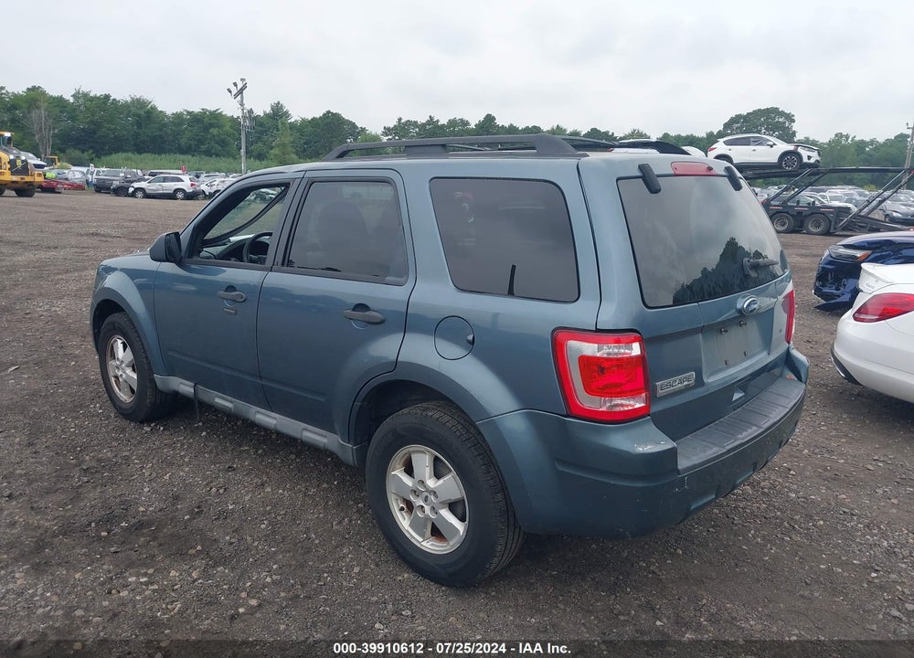 2010 FORD ESCAPE XLT VIN: 1FMCU0D74AKA33920