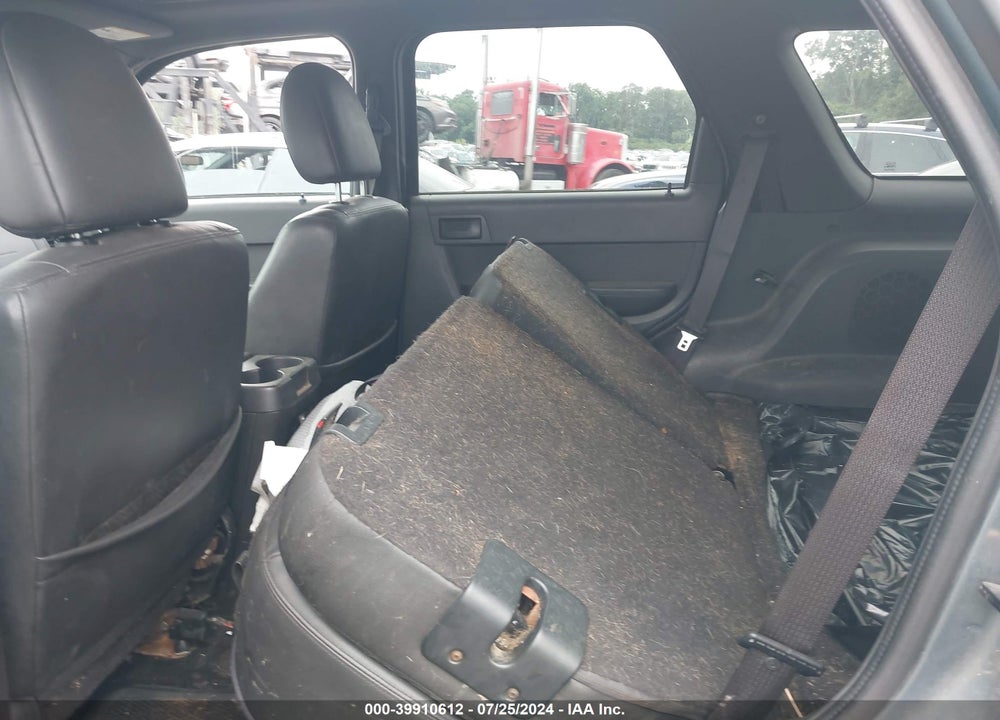 2010 FORD ESCAPE XLT VIN: 1FMCU0D74AKA33920