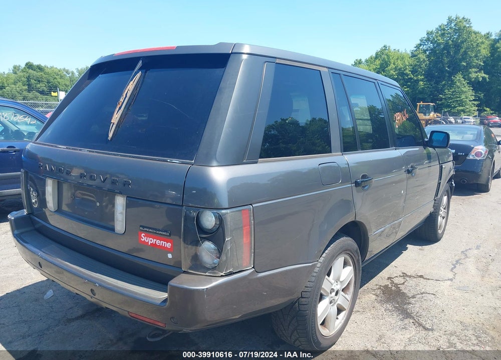 2004 LAND ROVER RANGE ROVER HSE VIN: SALME11444A175564
