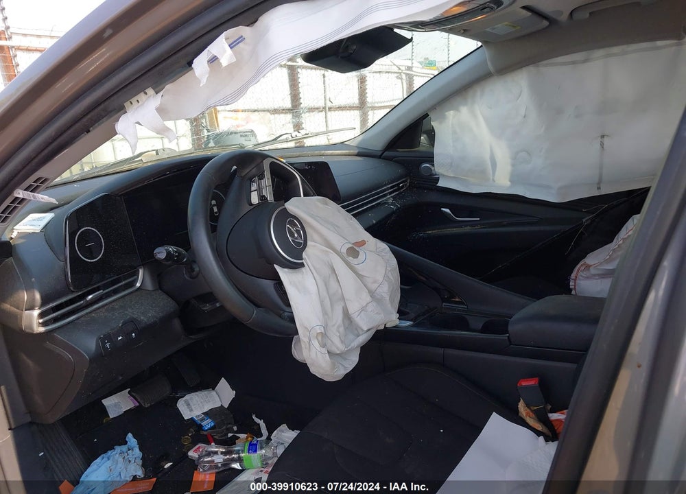 2023 HYUNDAI ELANTRA SEL VIN: KMHLS4AG1PU466769