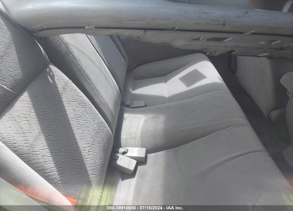 2003 HONDA CIVIC LX VIN: 1HGEM22523L041166