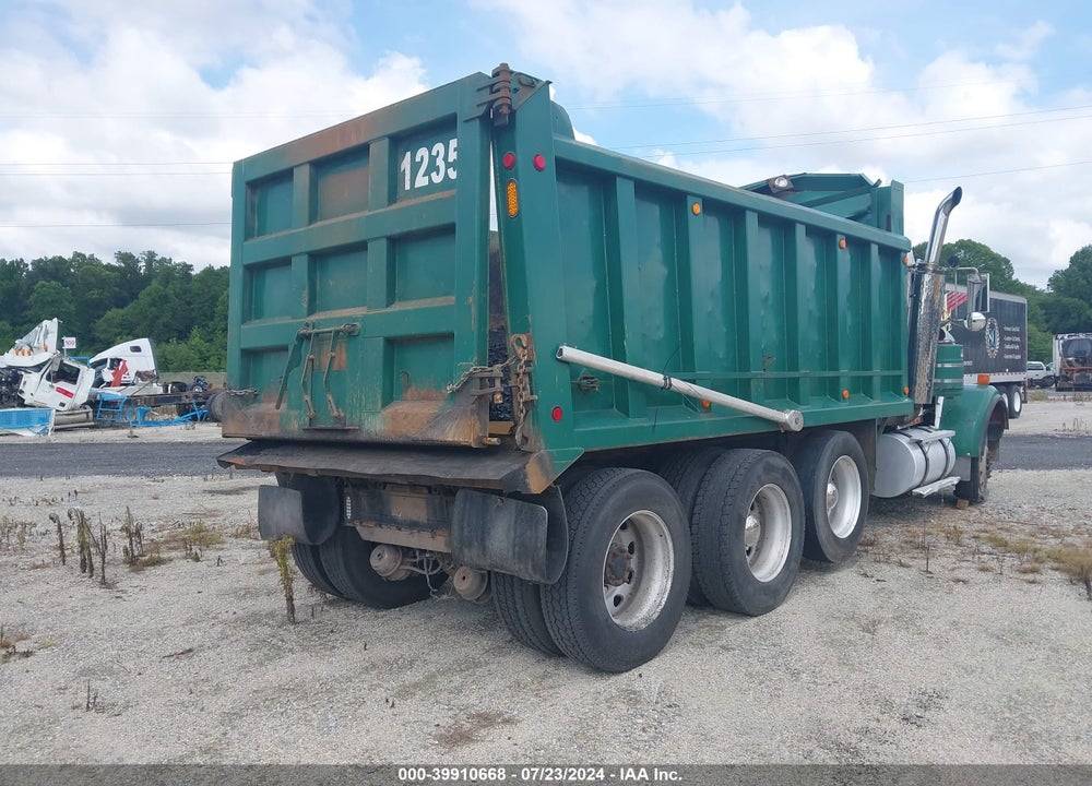2001 KENWORTH W900 W900 VIN: 1NKWXBEX11J871846