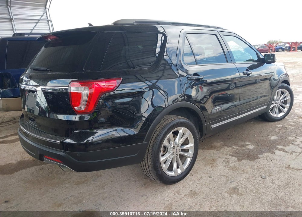 2018 FORD EXPLORER XLT VIN: 1FM5K7D86JGC92959
