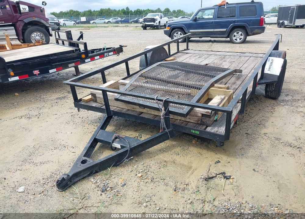 2022 JT FLATBED VIN: 7NRBU1218NF001911