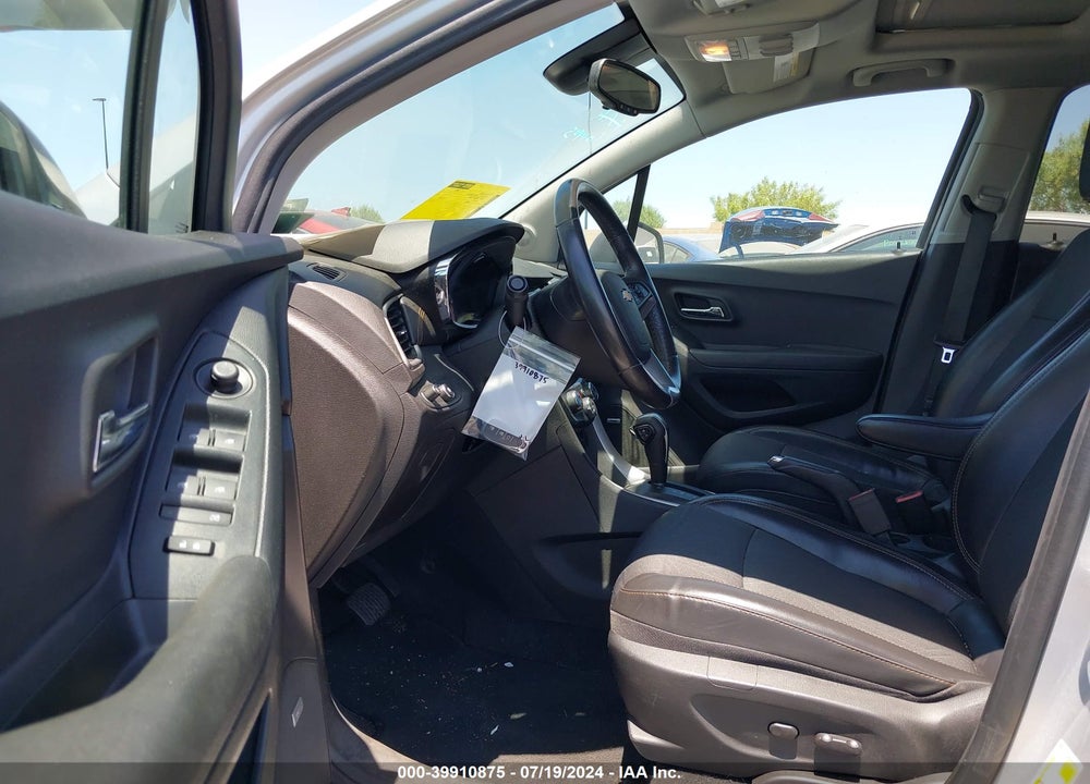 2019 CHEVROLET TRAX LT VIN: 3GNCJLSB7KL392367