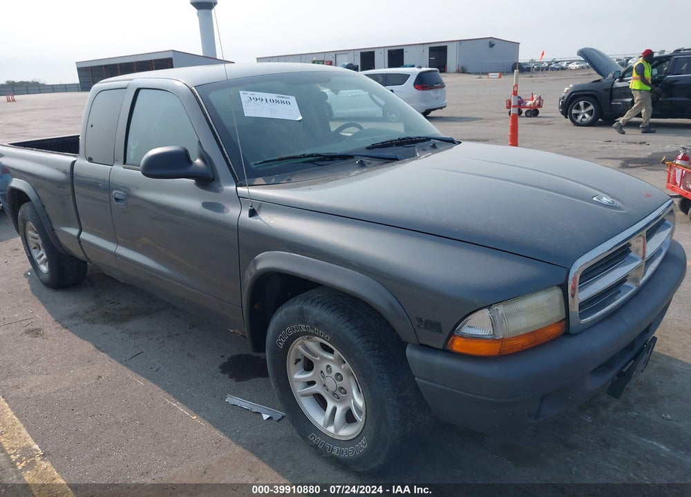 2004 DODGE DAKOTA VIN: 1D7GL12K14S590140