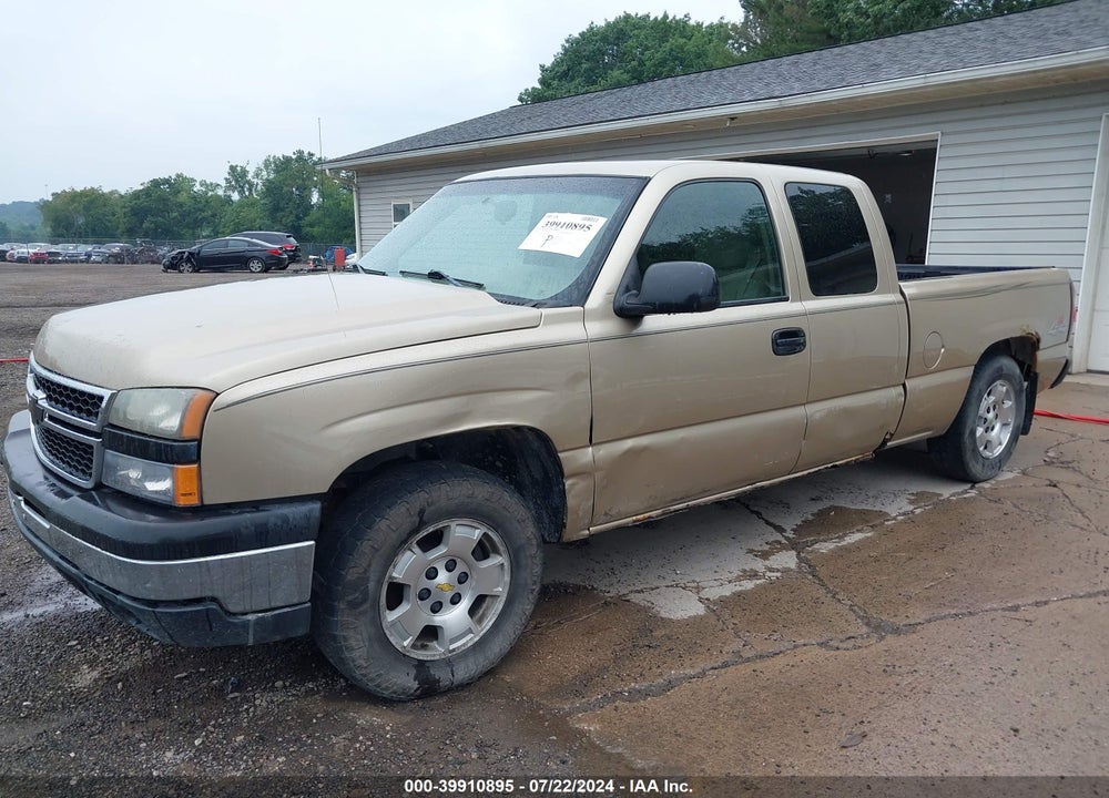 2006 CHEVROLET SILVERADO 1500 WORK TRUCK VIN: 1GCEK19V06Z204144