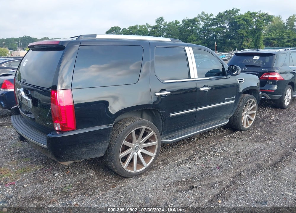 2007 CADILLAC ESCALADE STANDARD VIN: 1GYFK63817R276485