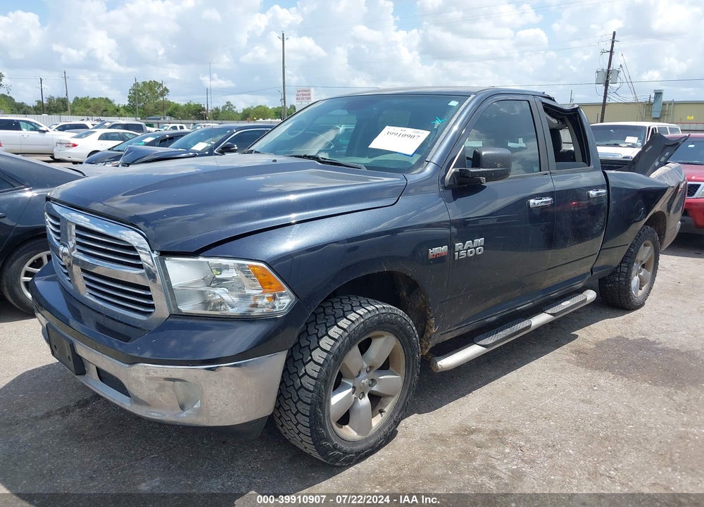 2016 RAM 1500 BIG HORN VIN: 1C6RR6GT3GS220870