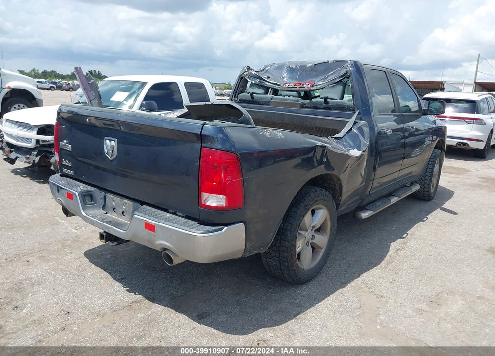 2016 RAM 1500 BIG HORN VIN: 1C6RR6GT3GS220870