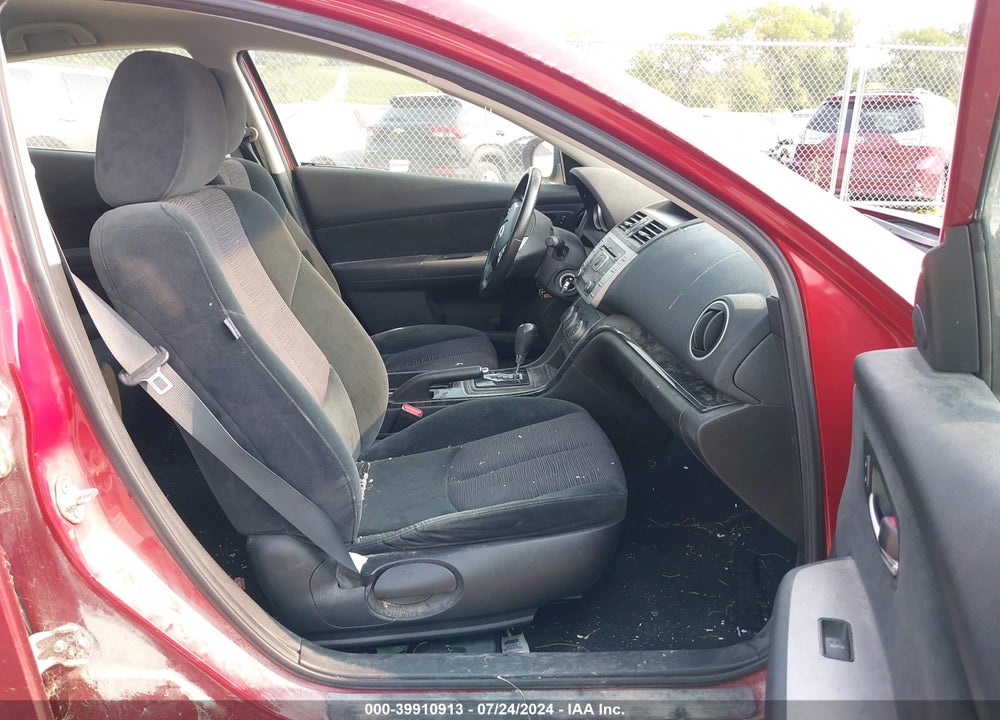 2010 MAZDA 6 I TOURING VIN: 1YVHZ8CH8A5M07278