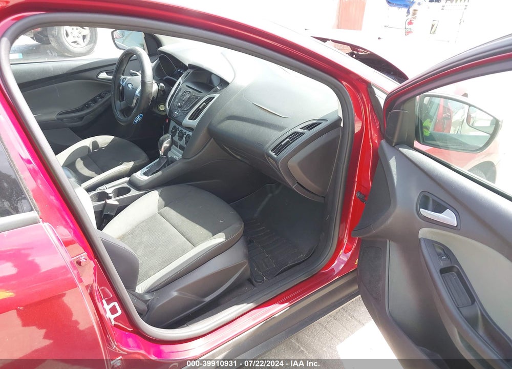 2014 FORD FOCUS VIN: 1FADP3F24EL398669