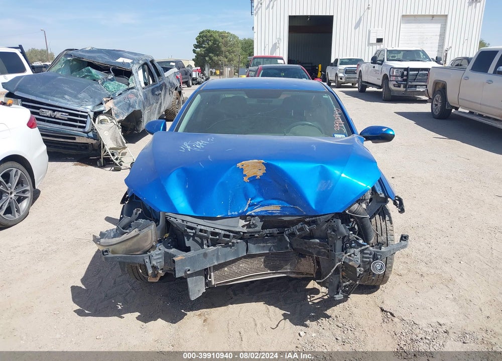 2018 HYUNDAI ELANTRA SEL VIN: KMHD84LF5JU648697