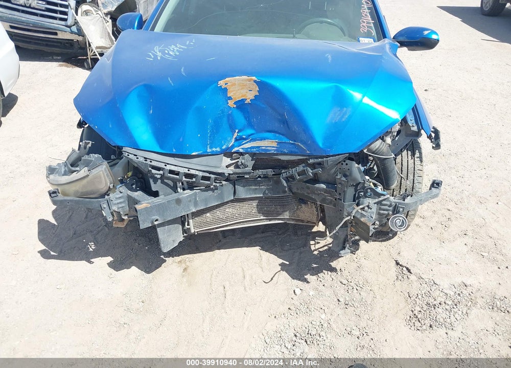 2018 HYUNDAI ELANTRA SEL VIN: KMHD84LF5JU648697
