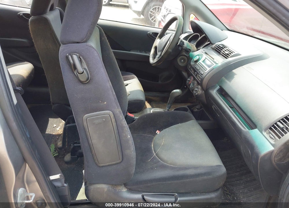 2007 HONDA FIT SPORT VIN: JHMGD38657S023669