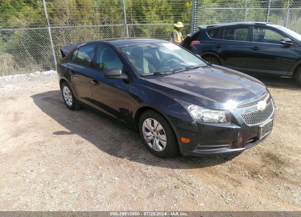 2014 CHEVROLET CRUZE LS AUTO VIN: 1G1PA5SH2E7463180