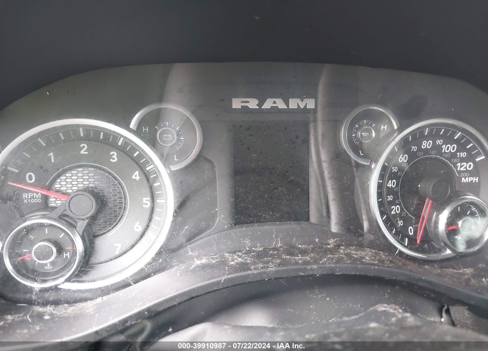 2024 RAM 1500 TRADESMAN 4X4 5'7 BOX VIN: 1C6RRFGG9RN145791