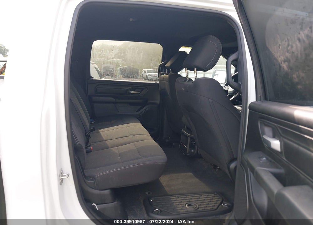 2024 RAM 1500 TRADESMAN 4X4 5'7 BOX VIN: 1C6RRFGG9RN145791