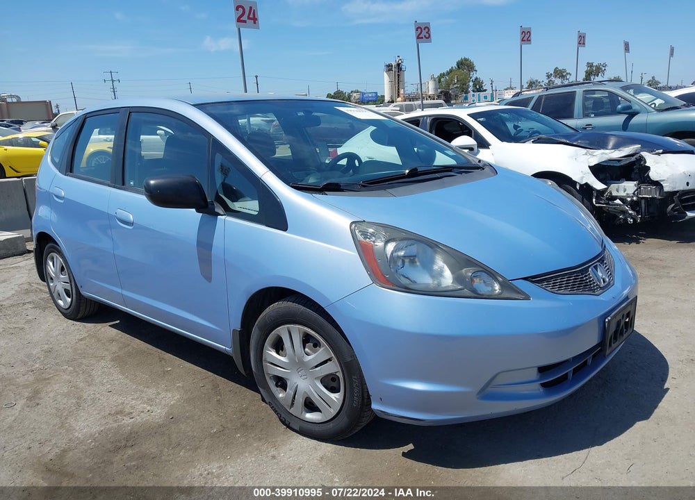 2009 HONDA FIT VIN: JHMGE88229C003559