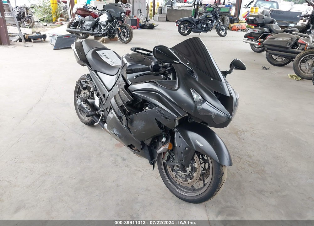 2016 KAWASAKI ZX1400 J VIN: JKBZXNJ1XGA000184