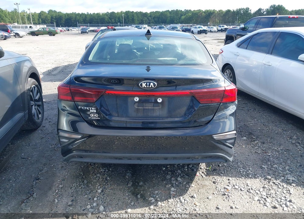 2020 KIA FORTE FE VIN: 3KPF24AD7LE185513