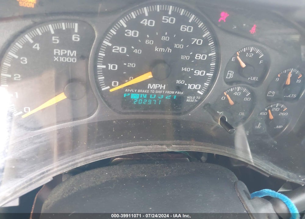 2001 CHEVROLET SILVERADO 1500 LS VIN: 2GCEK19T711246665
