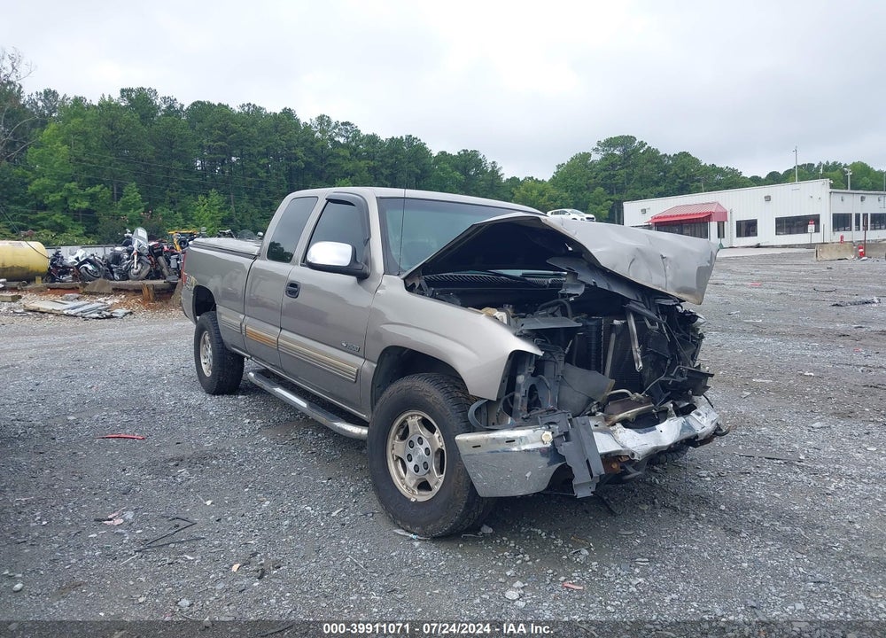 2001 CHEVROLET SILVERADO 1500 LS VIN: 2GCEK19T711246665