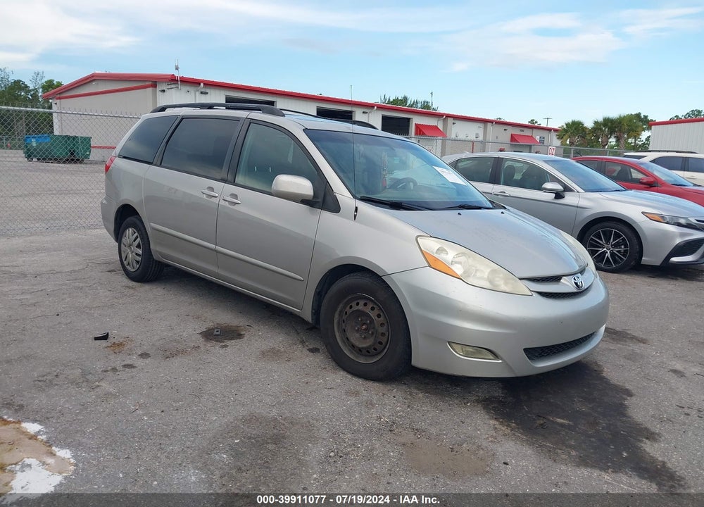 2009 TOYOTA SIENNA XLE VIN: 5TDZK22C29S242724