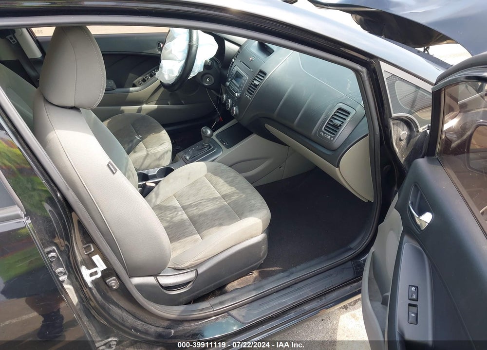 2015 KIA FORTE VIN: KNAFK4A67F5316342