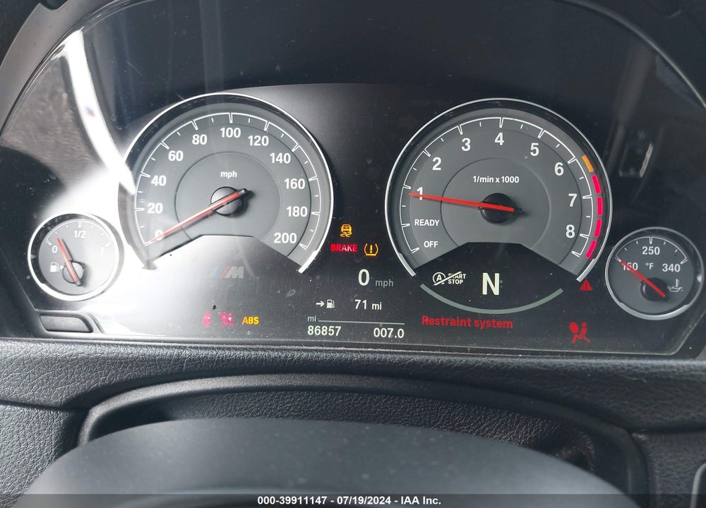 2016 BMW M4 VIN: WBS3R9C51GK338397