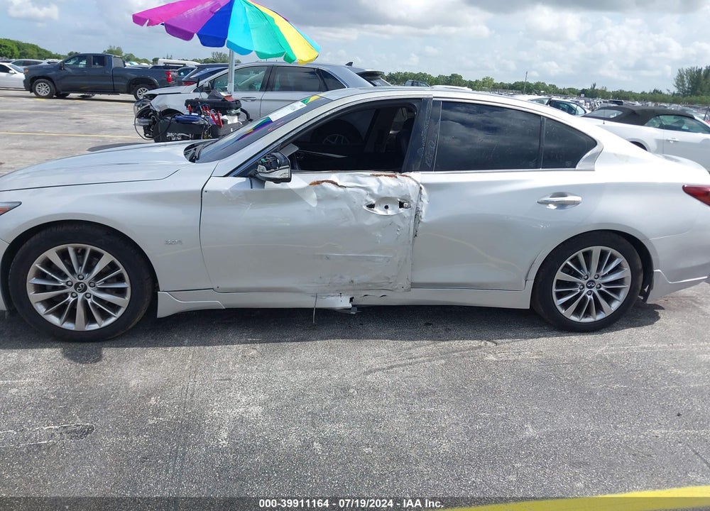 2019 INFINITI Q50 3.0T LUXE VIN: JN1EV7AP5KM516929
