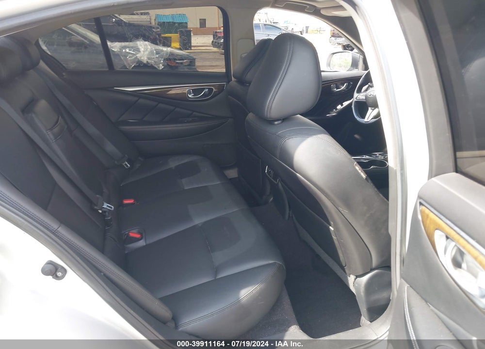 2019 INFINITI Q50 3.0T LUXE VIN: JN1EV7AP5KM516929