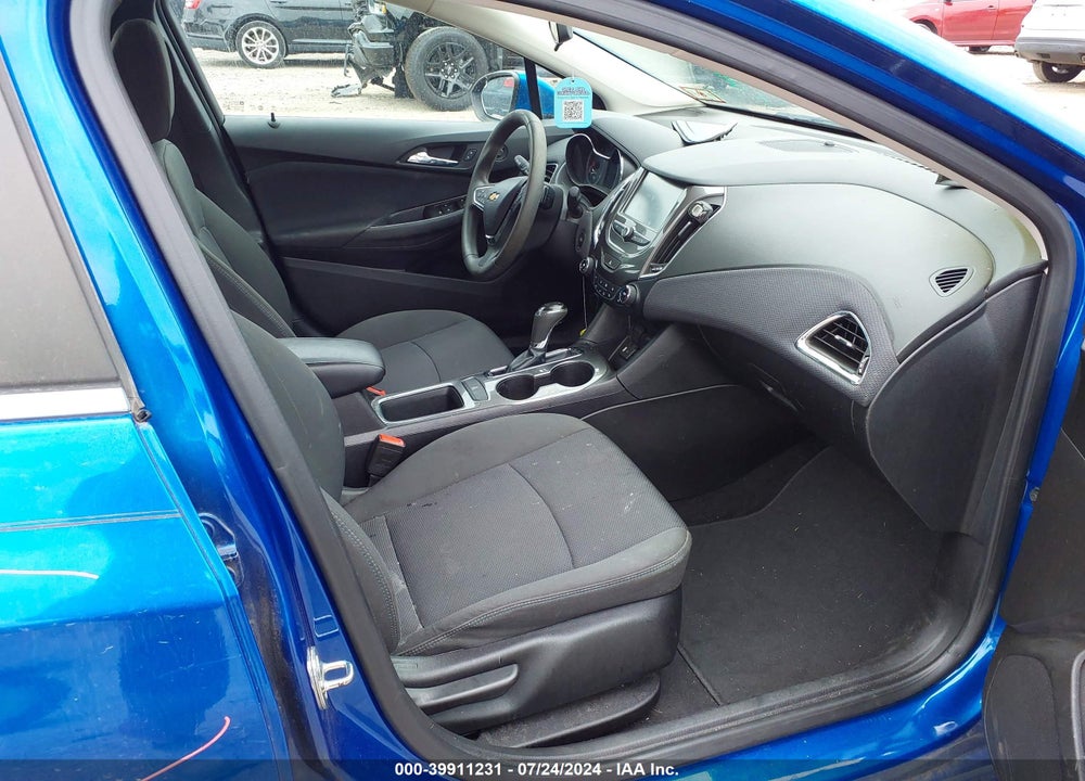 2018 CHEVROLET CRUZE LT AUTO VIN: 1G1BE5SM6J7147822