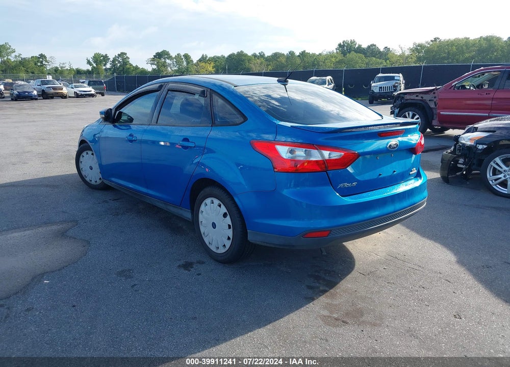 2013 FORD FOCUS SE VIN: 1FADP3F28DL203509
