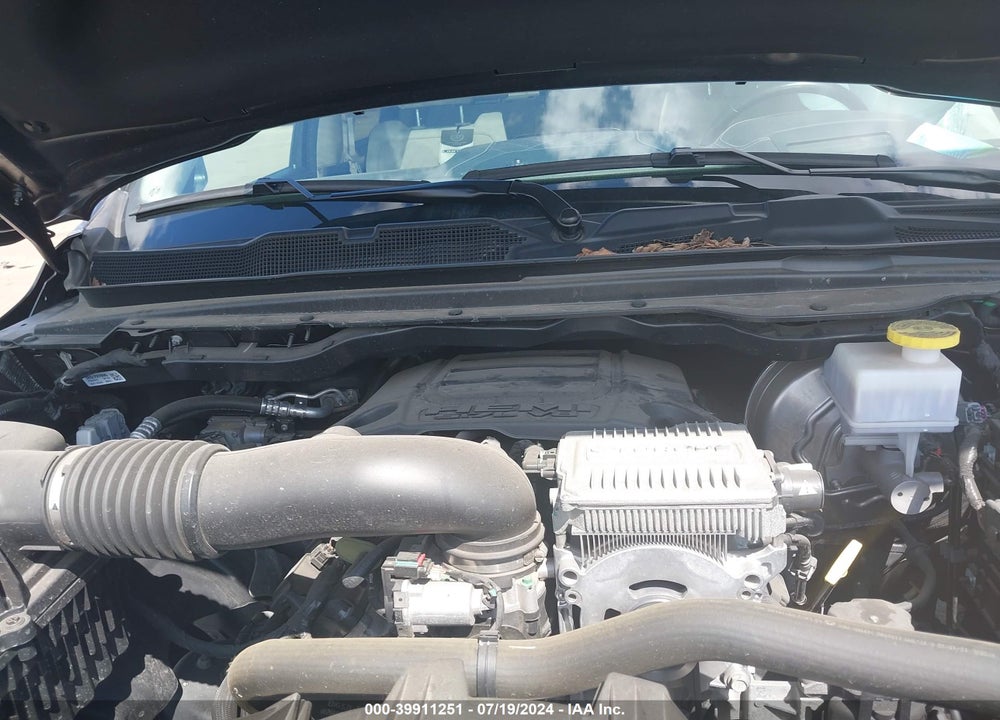 2023 RAM 1500 LIMITED 4X4 5'7 BOX VIN: 1C6SRFHT1PN503475