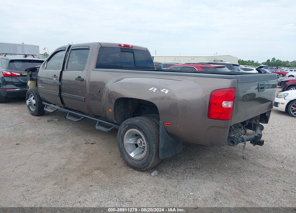 2008 GMC SIERRA 3500HD SLE2 VIN: 1GTJK33688F178330