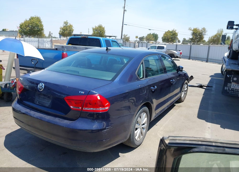 2015 VOLKSWAGEN PASSAT 1.8T WOLFSBURG EDITION VIN: 1VWAT7A33FC041577